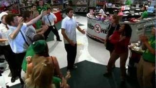 Chuck S01E11 HD | Run-DMC -- Christmas In Hollis