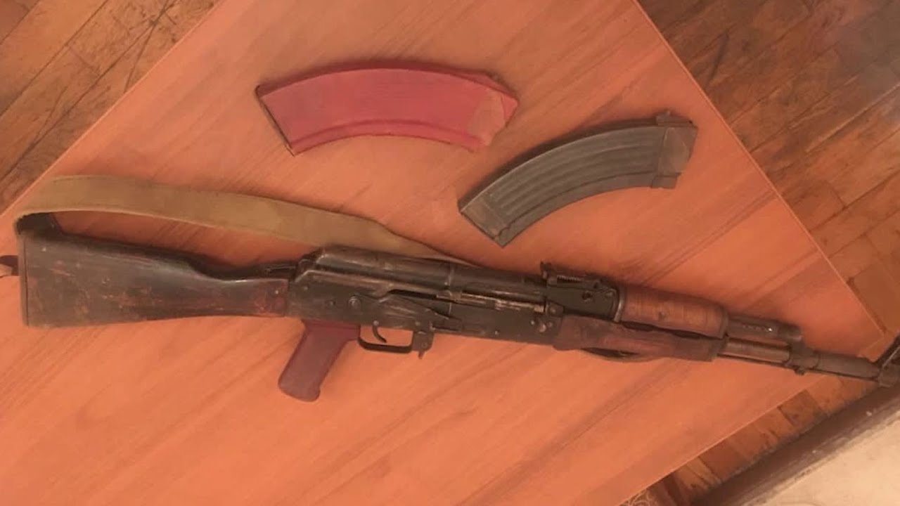 Քաղաքացիները 9 միավոր «Կալաշնիկովի» ինքնաձիգ և այլ հրազեններ են հանձնել