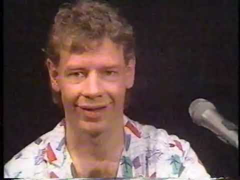 Yes Interviews: 1986 - Japan - Akira Inoue Show with Bill Bruford
