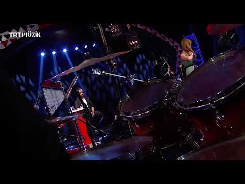 ADALETİN BU MU DÜNYA - ZÜLEYHA, EDA TUNA, ÇAĞLAR SÖYLÜYOR🎤