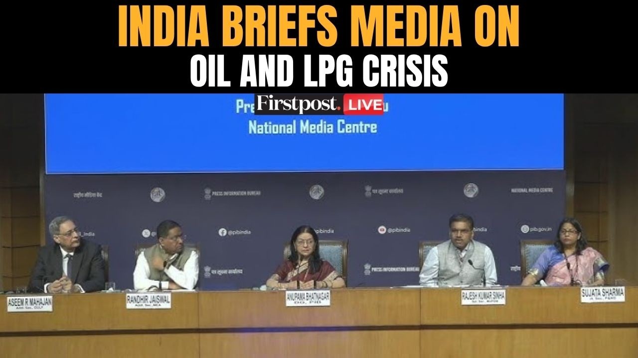 LIVE: Inter-Ministerial Briefing on Developments in West Asia | Impact on Oil and LPG Supply | N18G
