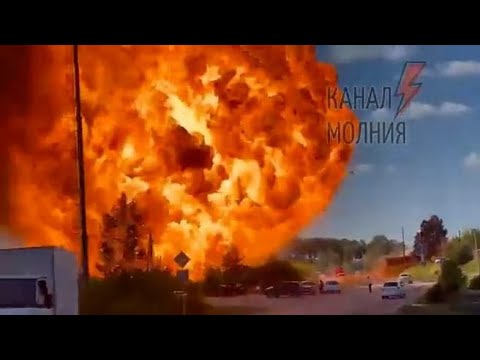 Russia, esplode un serbatoio di gas nella regione di Sverdlosk: le immagini spettacolari