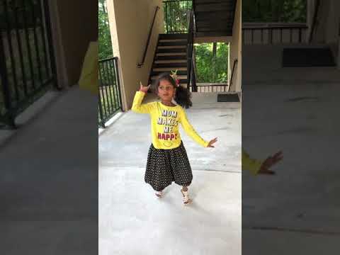 Aashritha’s enjoying dancing for “Aankh Marey Song”
