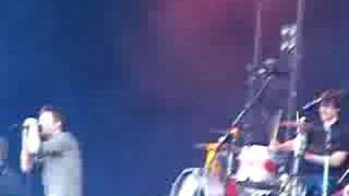 New Song Kaiser Chiefs - Half The Truth - Live @ Rock Werchter 2008
