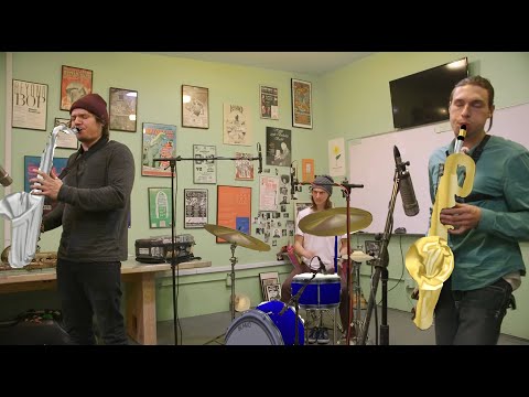 Moon Hooch - Acid Mountain (Midis2Jam2)