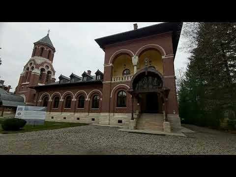 Drumul de la Fantana lui Manole pana la Manastirea Curtea de Arges.