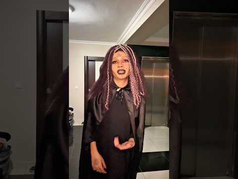 ساحرة دخلت بيتنا و فاجأت شام و هيا 😱🤯 #haya_family #funny #comedy #shorts