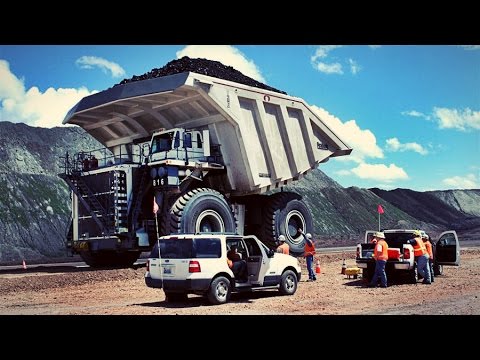 Z DROGI BO JADA! - Giant Machines 2017