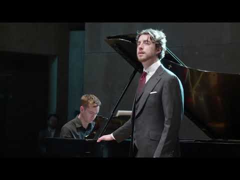 R Vaughan Williams - Silent Noon