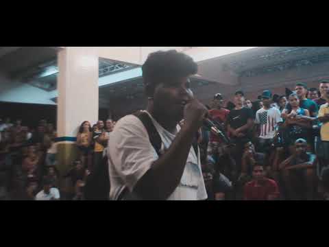 Mc Leozin  (CAMPEÃO) X The Dog - 1ª Batalha da Barraca Itaituba