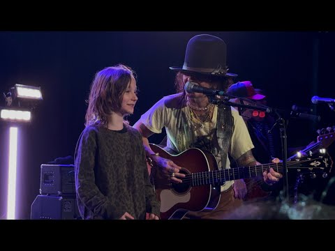 4 Non Blondes “What’s Up?” live at The Roxy in Hollywood, CA (12/16/2025)