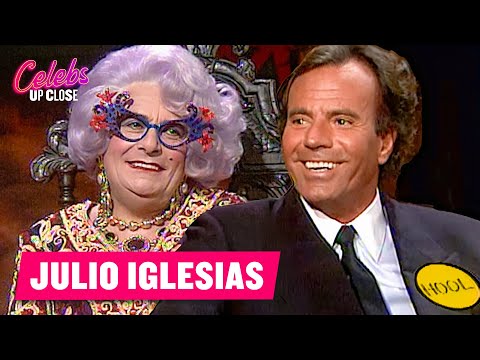 Julio Iglesias's Voice Gives Dame Edna A 'Beautiful Feeling' | Celebs Up Close