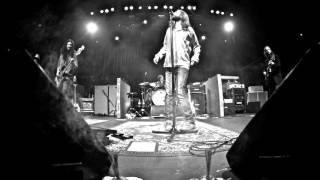 Black Crowes...Stare It Cold/My Morning Song(Live 2013)
