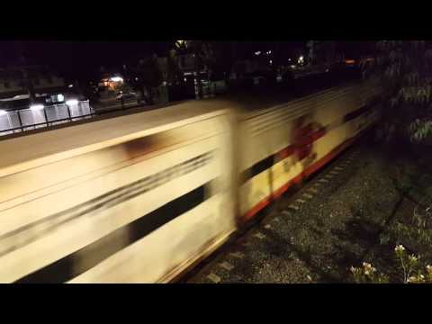 Waratah A78 & AURIZON LDP008/003 4MB7 @ ingleburn