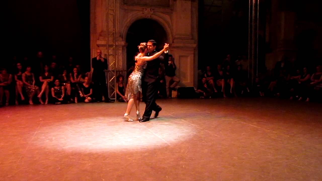 Sebastian Arce Mariana Montes Astintango 24112012 2-6