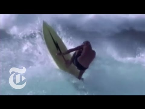 Surfing's Dark Side on the North Shore | The New York Times