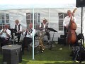 Jazz band play Vera Lynn We'll meet again 