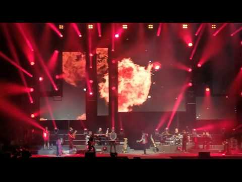 Gianni Morandi 25 aprile 2018 arena di Verona concerto