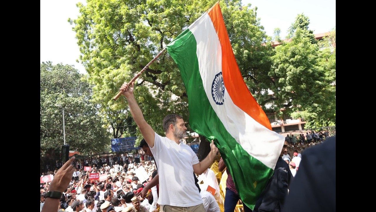 इंडिया ब्लॉक के सांसदों को ECI जाने से रोका, CEC पर भड़के राहुल गांधी