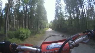 preview picture of video 'Ktm Exc 400 Racing, random driving in Finland summer 2014. Non shaky video version.'