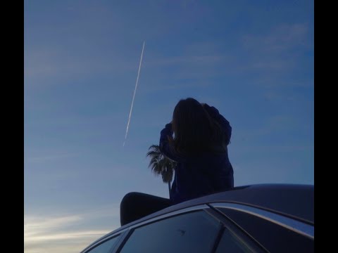 ESAE - a car going nowhere (Official Music Video) (2018)