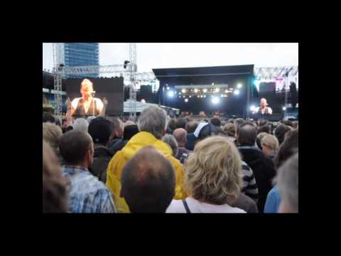 Bruce Springsteen Ullevi 2012-07-28 "Who'll stop the rain" "The ties that bind" "Out in the street"