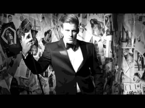 Embraceable you - Carl-Henrik Kværne Nilsen