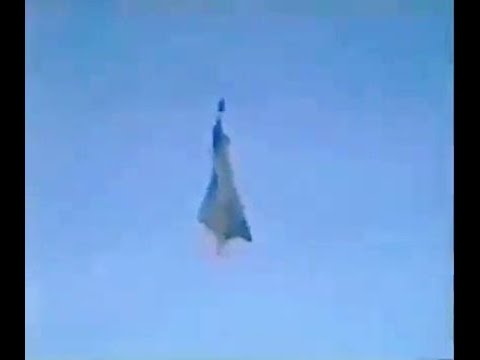 Saab J35 Draken: doing the Swedish Cobra Maneuver
