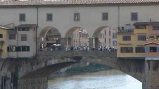 preview picture of video 'FLORENCIE - Malá procházka po PONTE VECCHIO (Itálie)'
