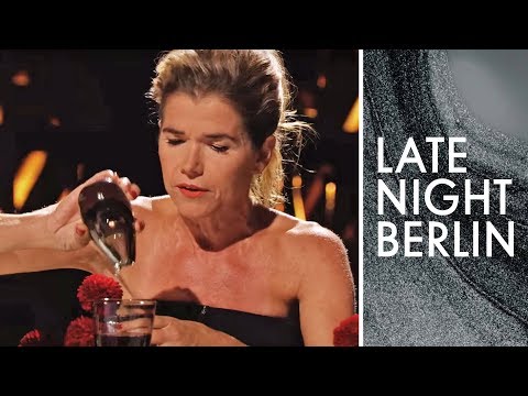 Romantik-Pur mit Klaas & Anke Engelke bei "Ein Tisch für Zwei" | Late Night Berlin | ProSieben