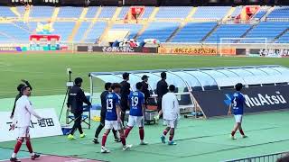 横浜FMvsFC東京　マリノスの選手達が試合後メインスタンドへ挨拶