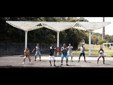 MC TOCHA E LIPINHO DANTAS - DIREITA ESQUERDA - CLIPE OFICIAL