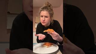 American tries beans on toast for the first time 🇬🇧