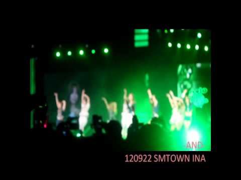 120922 SMTOWN INA - SNSD The Boys (2)
