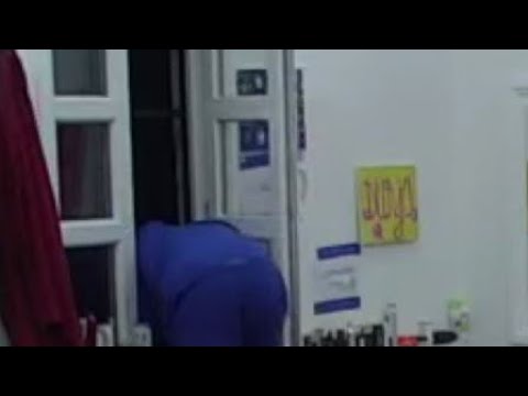 DEJAN POBEGAO IZ ZADRUGE KROZ PROZOR: Dalila prva potrčala da ga spreči, zadrugari u šoku