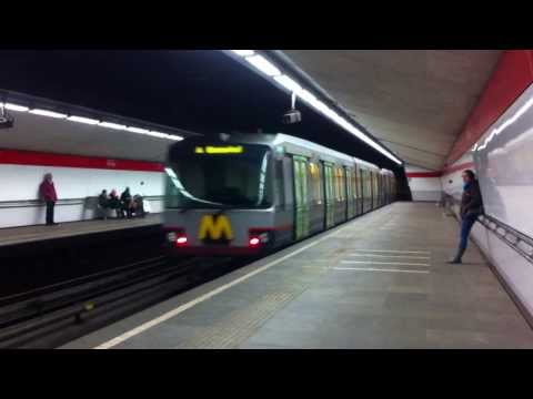 RET Metro Type T vertrekt van Dijkzigt Rotterdam Richting Binnenhof
