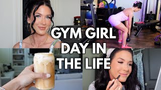 FITNESS VLOG 💪 wellness routine, revolve try-on haul, new beauty favs, home workout + home life!
