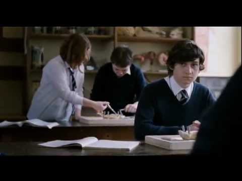 Submarino (Submarine) 2011 "Alex Turner - It's Hard To Get Around The Wind"