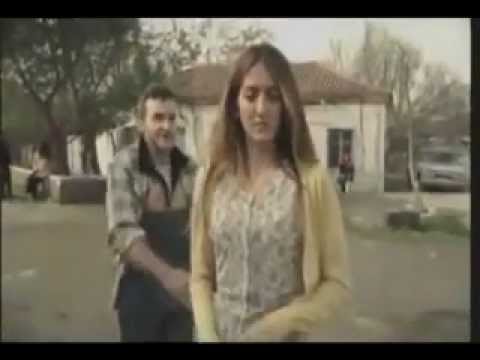 Sarantis Saleas Vs Kitsos - Stin Kardia Mou Vazo Ampares