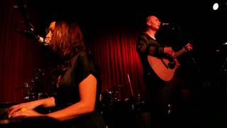 Billy Corgan & Sierra Swan - Willingly duet 8/31/2009