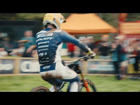 Red Bull Hardline Qualifying Drama + Finals HYPE! (Vlog 4)