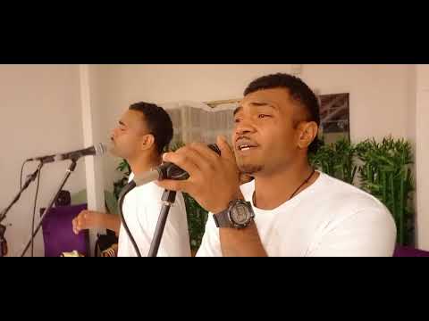 cover Ura Buta ft Waikatakata Vure