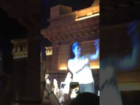 download lagu mp3 mp4 Nick Vargas, download lagu Nick Vargas gratis, unduh video klip Nick Vargas