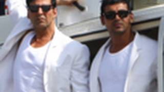 Desi Boyz streaming: where to watch movie online?