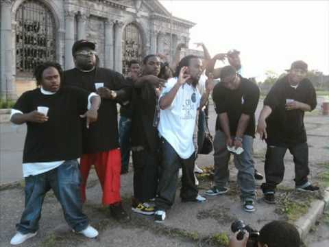K-bizzy Ft. Doughboyz Cashout-Money Cars Clothes