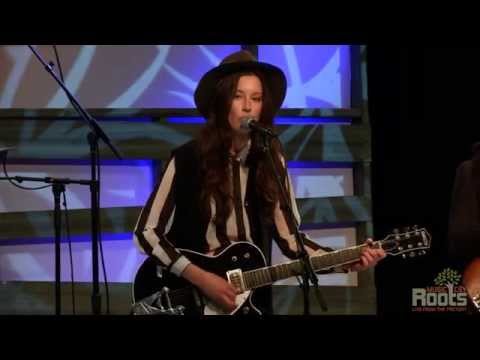 Lera Lynn "Lying In The Sun"