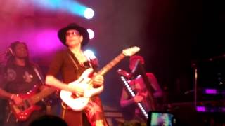Steve Vai intro + Racing the World, Tampere 2012