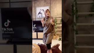 Download lagu Lawa zulin aziz mp3 Download lagu Lawa zulin aziz mp3