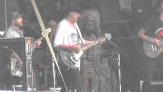 Neil Young - Rockin&#39; in the Free World 5/1/16