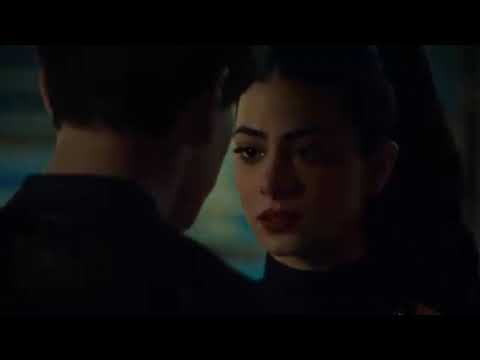 Shadowhunters season 3 episode 21 Simon and Isabelle kiss